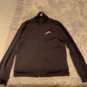 H&M brand men’s light jacket